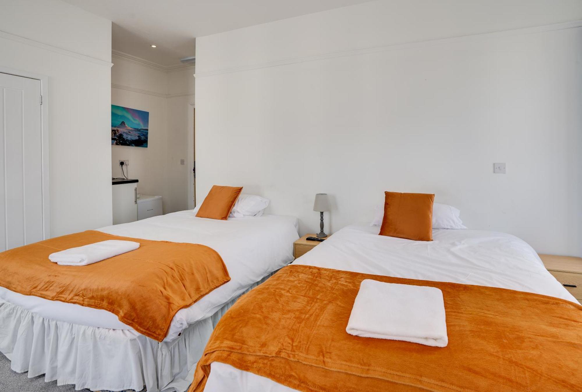 Homesly Guest Rooms, Comfortable En-Suite Guest Rooms With Free Parking And Self Check-In Berwick Upon Tweed المظهر الخارجي الصورة